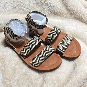 Cushionaire Indego Sandals